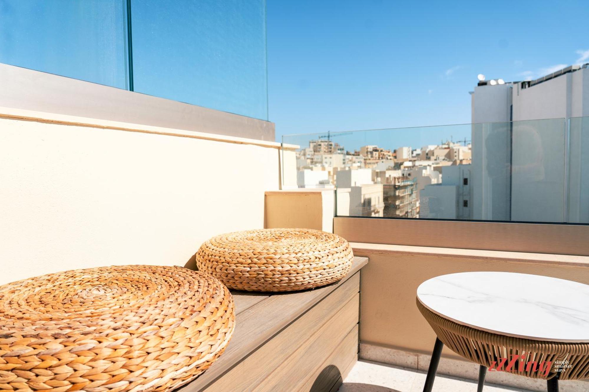 Stuart Rooms By Zzzing Gzira Extérieur photo